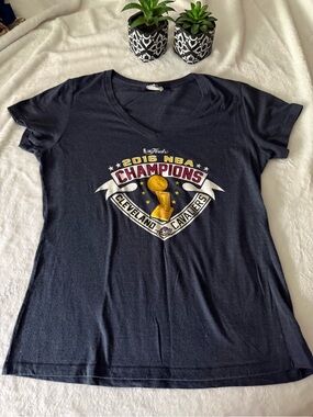 Cleveland Cavaliers 2016 NBA Champions Tshirt L